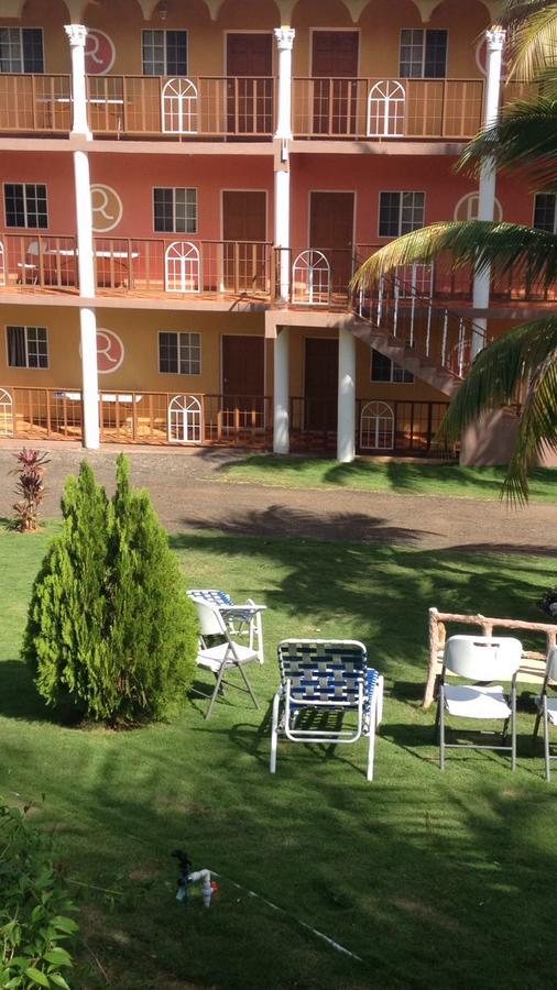 Paradise Reggae Hotel Spring Garden