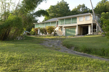 Hotel Retreat Plantation House