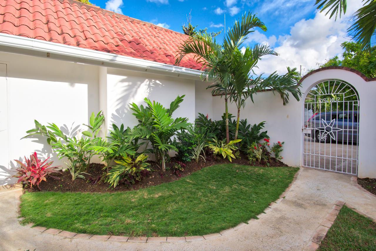 Villa Sunspot *