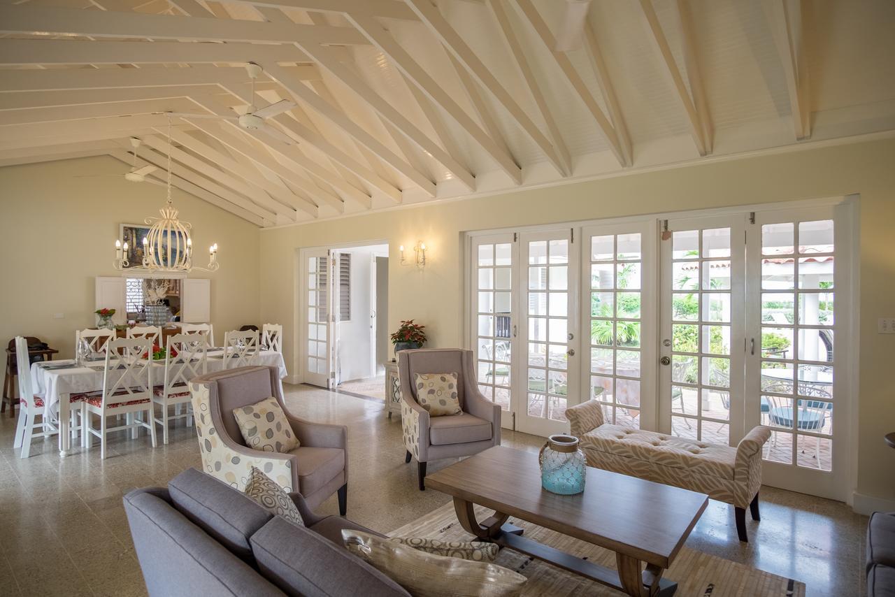 Villa Sunspot *