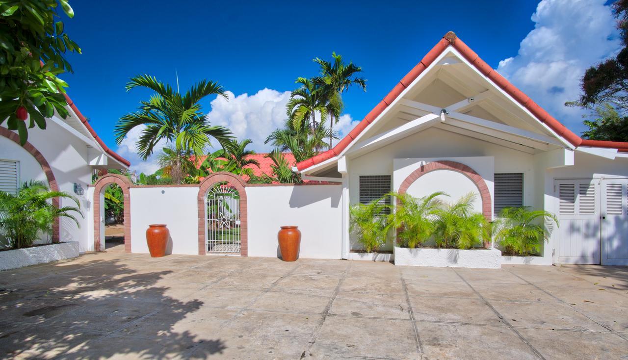 Villa Sunspot *