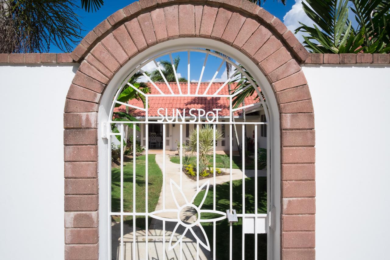 Villa Sunspot *