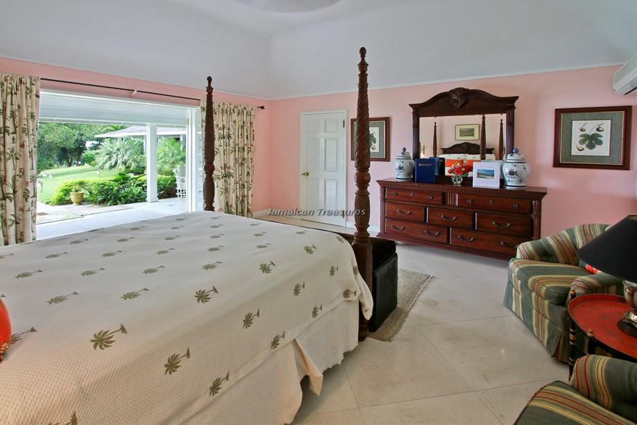 Sea Island Four Bedroom Villa *
