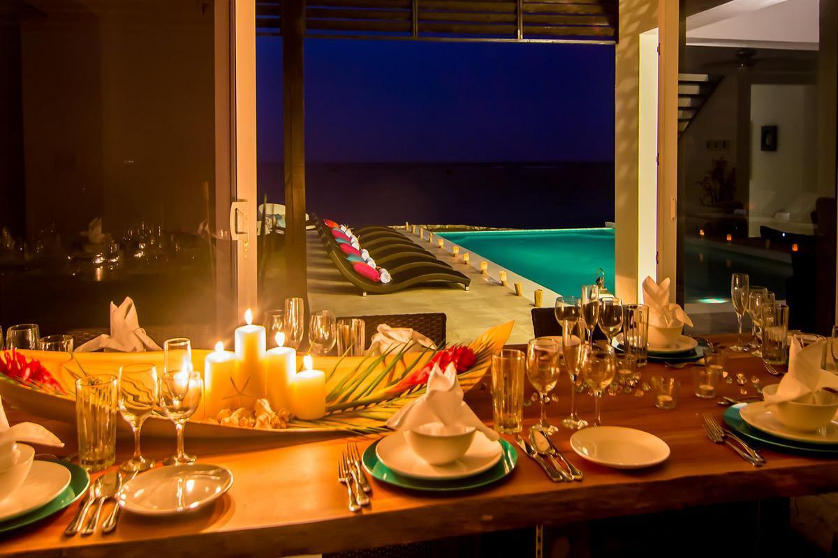 Villa Dreamtime By The Sea Five Bedroom