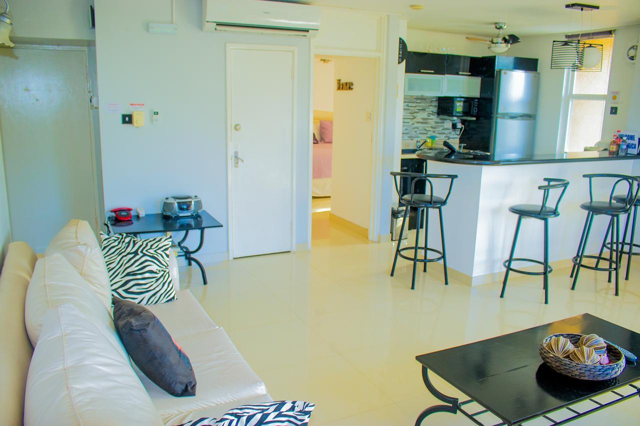 Surf Turf Two Bedroom At Turtle Towers Apartment *