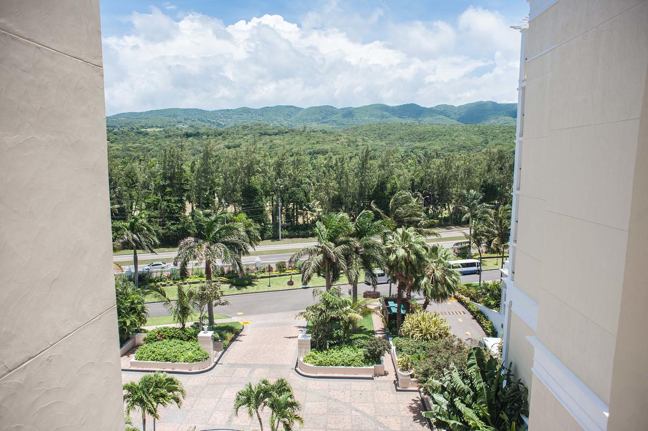 Palmyra Luxury * Montego Bay