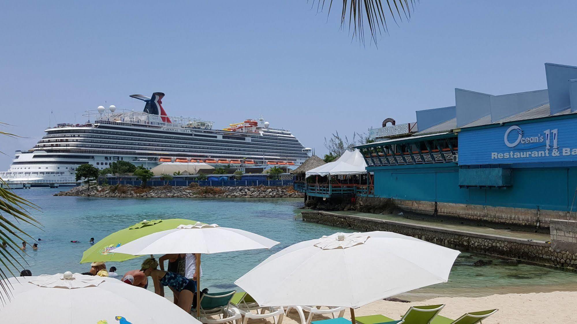 Ocho Rios Getaway At The Palms *