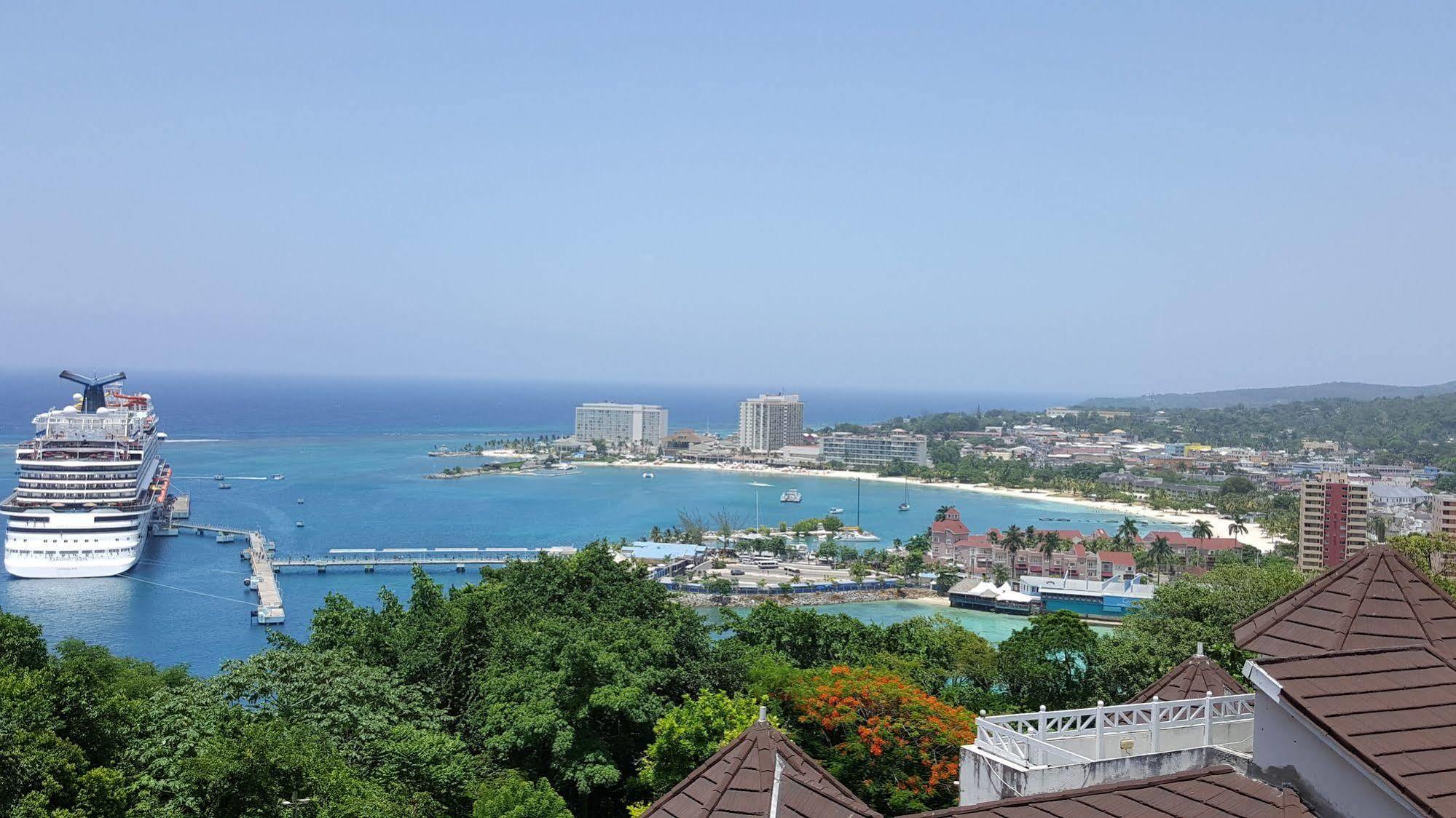 Villa Ocho Rios Getaway At The Palms Saint Ann's Bay