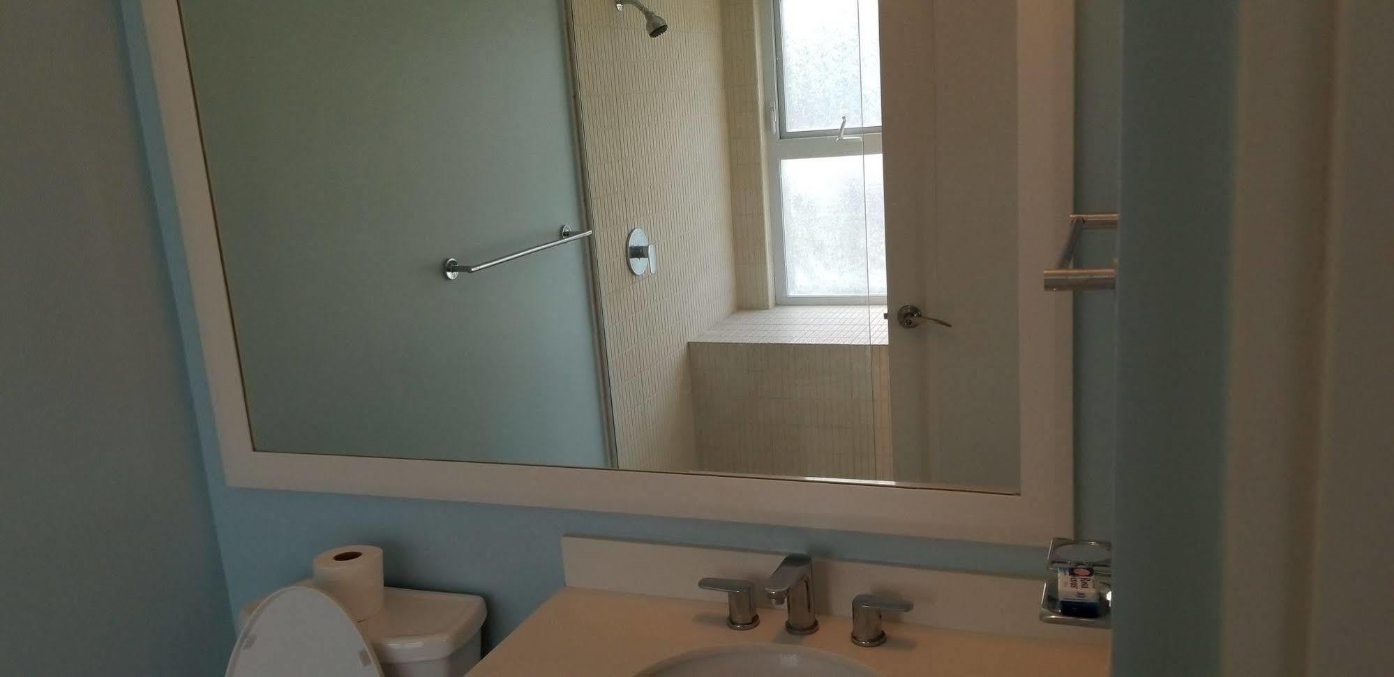 Oceanic View At Fern Court Apartment *