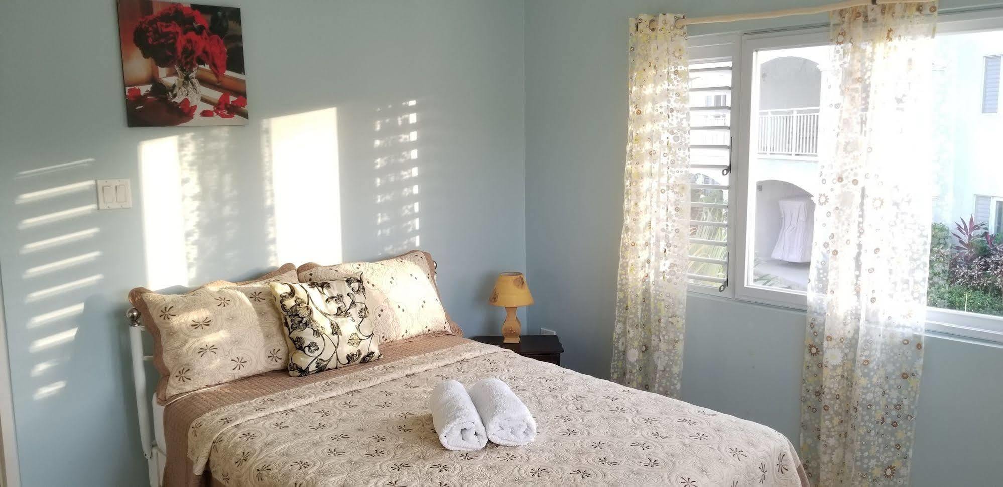 Apartment Oceanic View At Fern Court Saint Ann's Bay