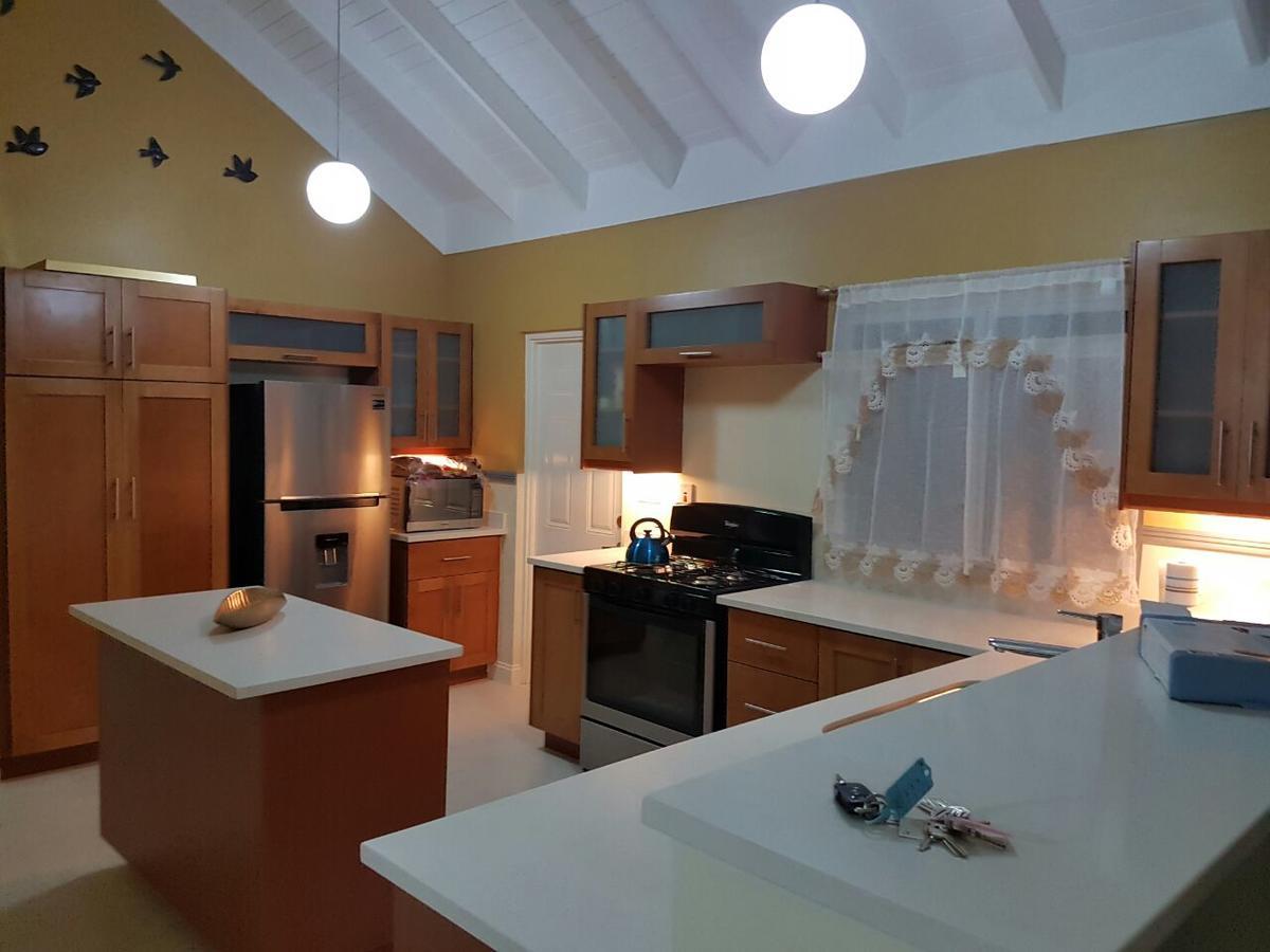 Villa Coolshade Mahoe Iii *