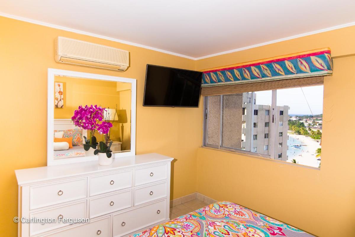 Turtle Towers Apartamento Ocho Ríos
