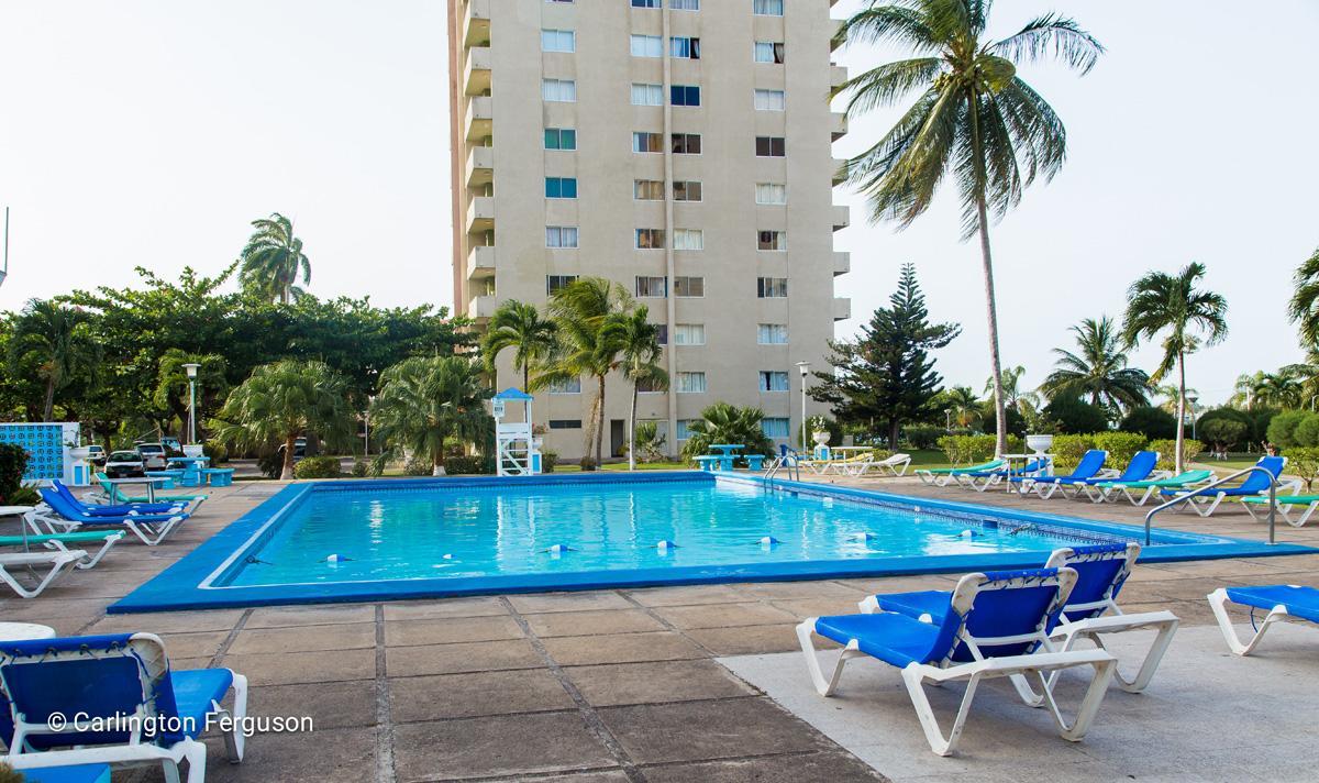 Sword Fish Suite@ Turtle Towers * Ocho Rios