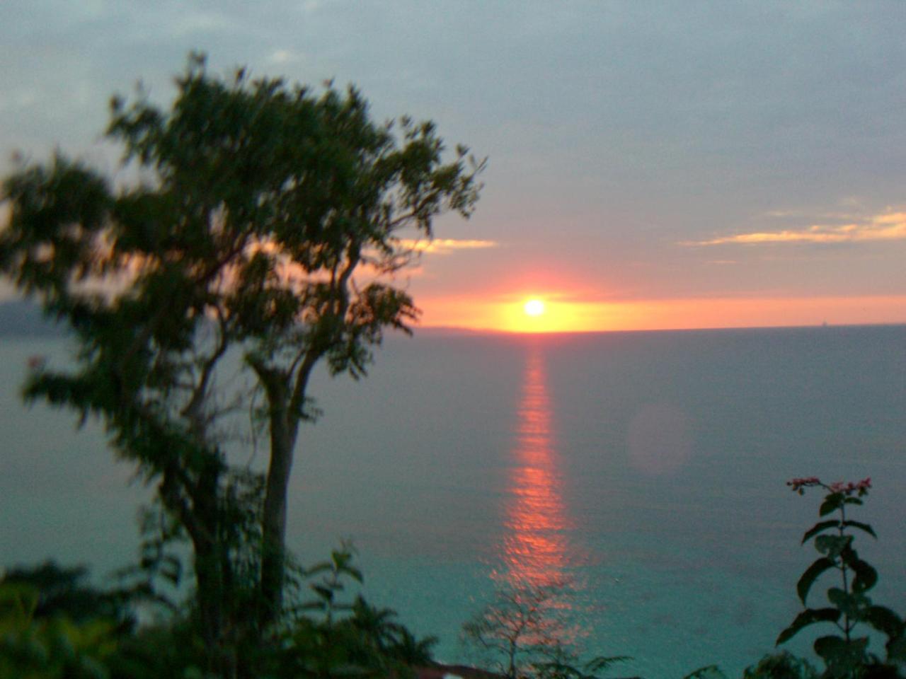 The Best Special @ World Famous Drs Cave Beach Apartamento