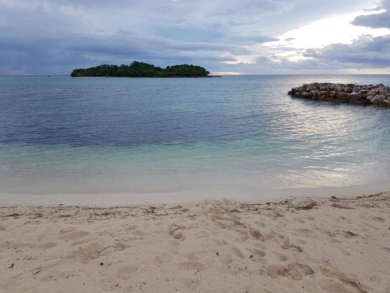 Ocean View Apartment Negril