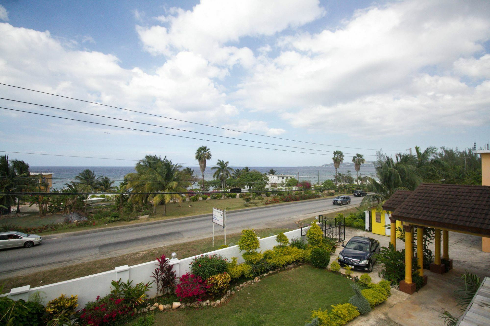 Chateau Margarite Pensión Montego Bay