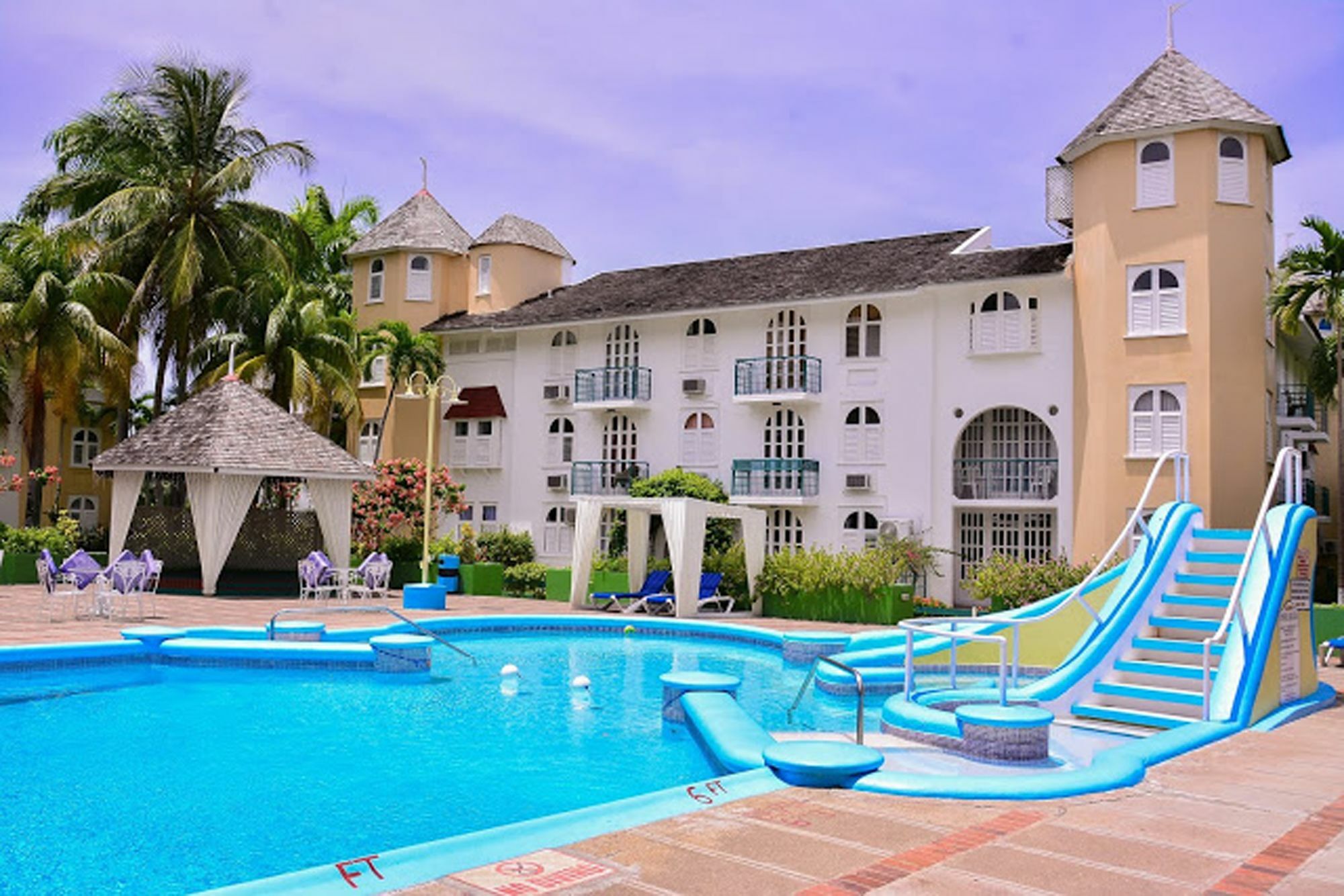 Sandy Shores At Sandcastles Apartment Ocho Rios