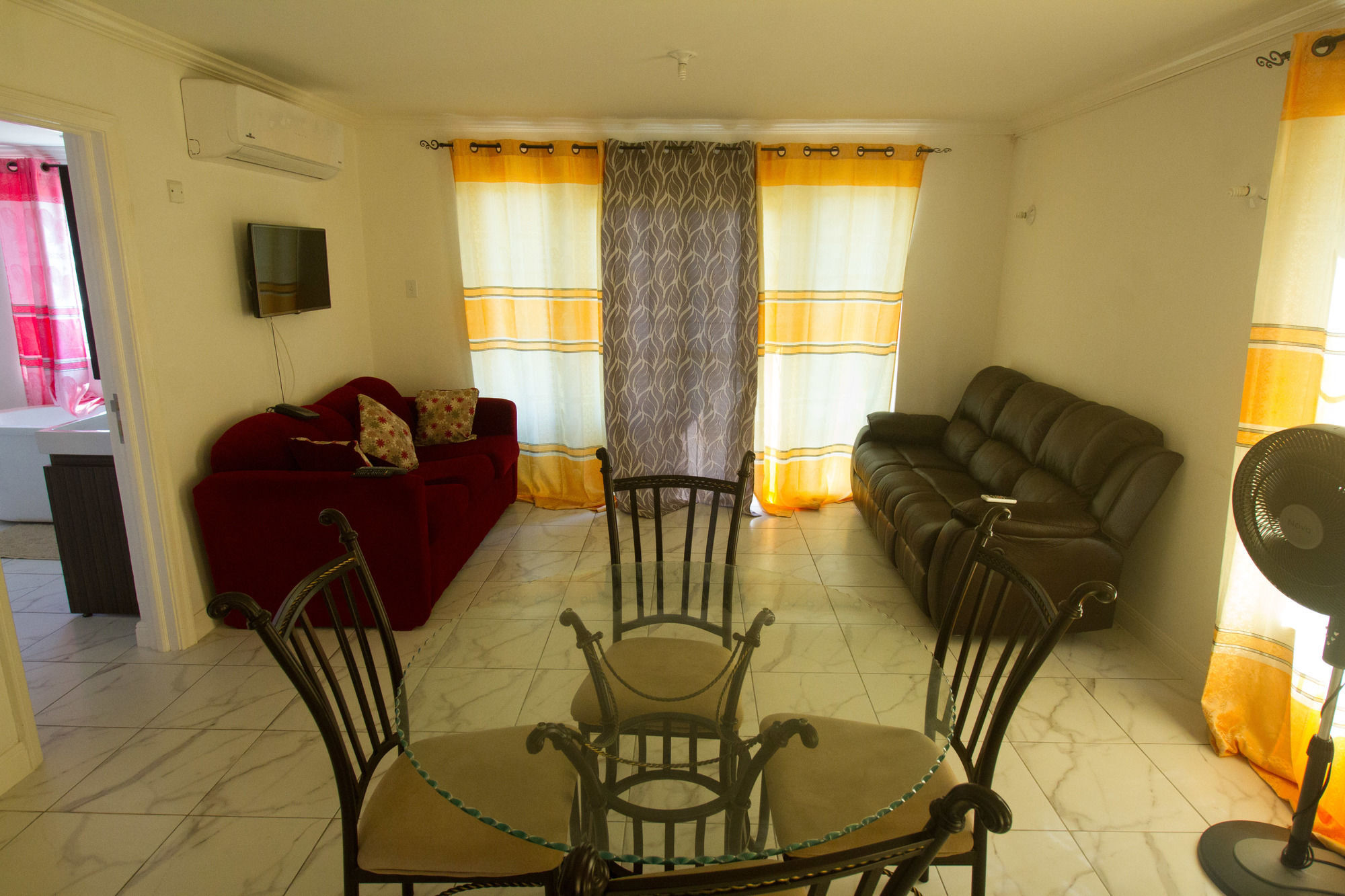 Resort Little Bay Country Club Complex Orange Bay