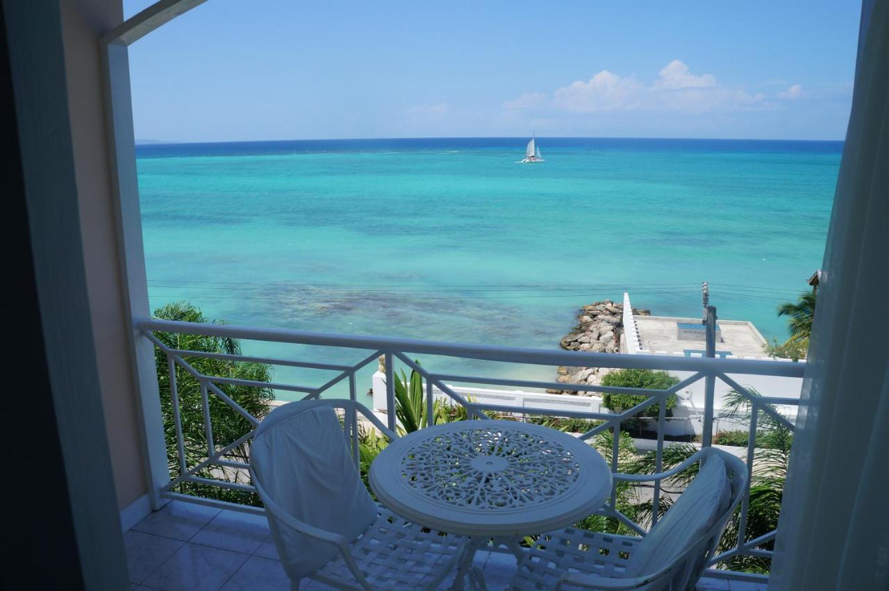 Seagarden Resort