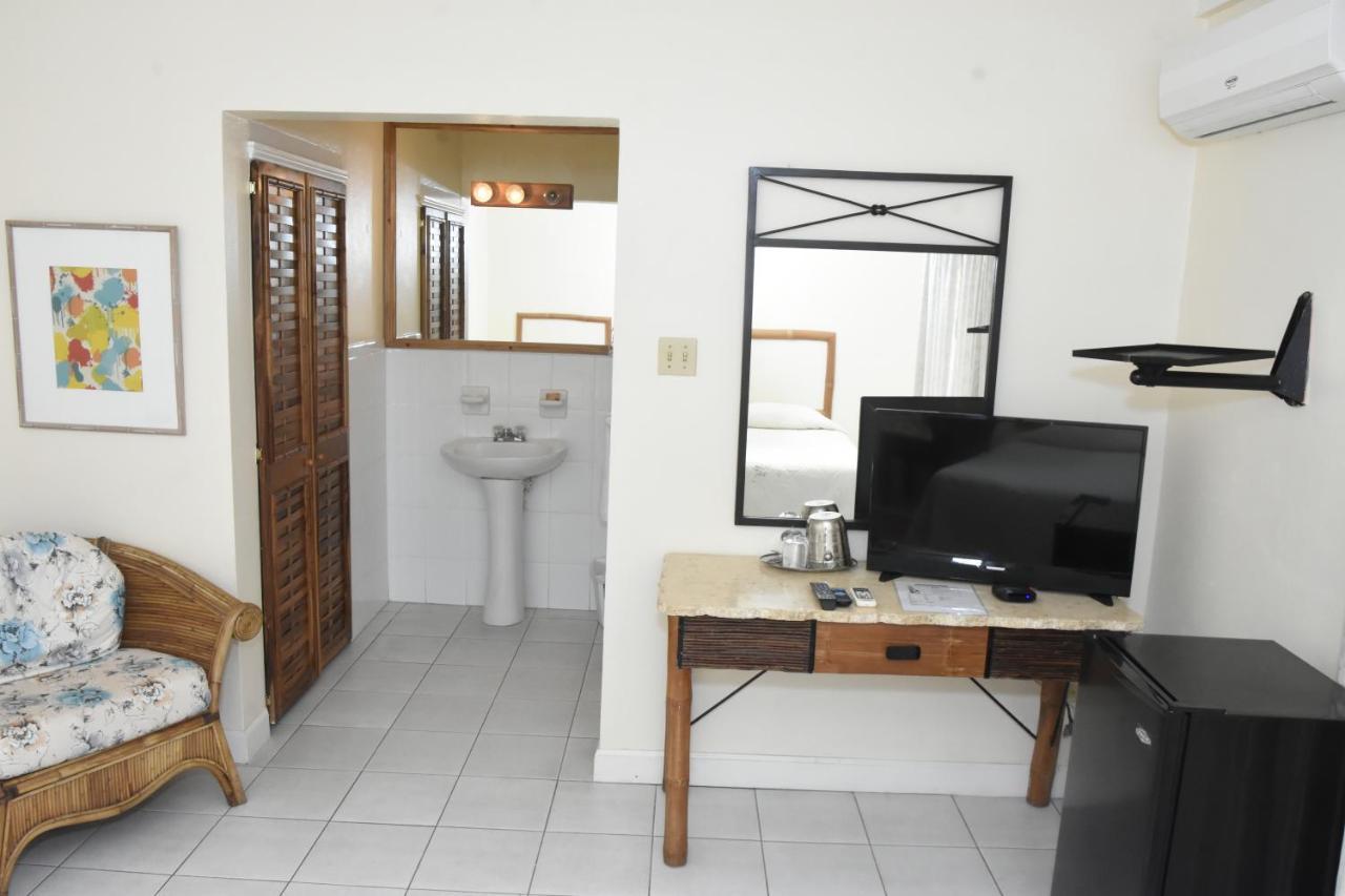 Ocean Pearl * Montego Bay
