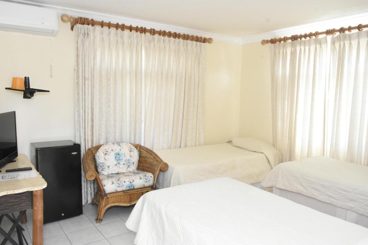 Ocean Pearl * Montego Bay