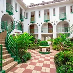 Heart Of Ocho Rios-Free Beach Acess-King Bed-Pool-100Mbps