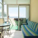 Sky Lounge Beach Studio