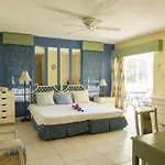 Hipstrip Beach Studio @ Montego Bay Club Resort