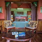 Hermosa Cove Villa Resort & Suites