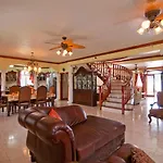 Copperwood Luxury Oceanfront Villa With Pool