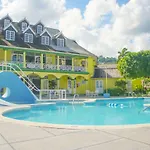 Sandcastles Beach Suites