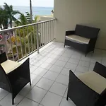 Skyclub Beach Suite At Mobay Club