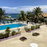 Cariblue Hotel&Scuba Resort