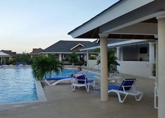 Ocho Rios Villa At Coolshade V