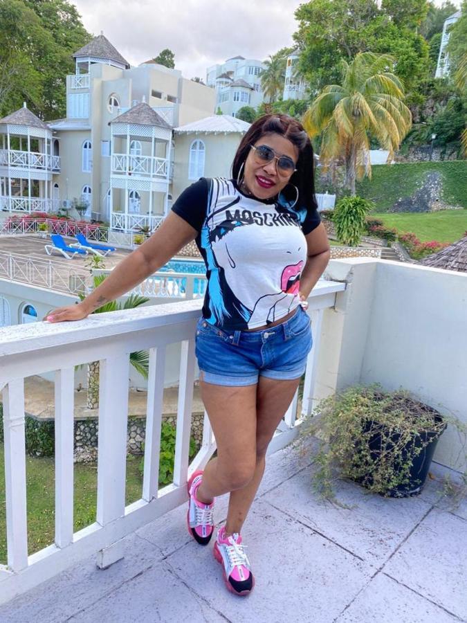 Chill On The Hill Ocho Rios