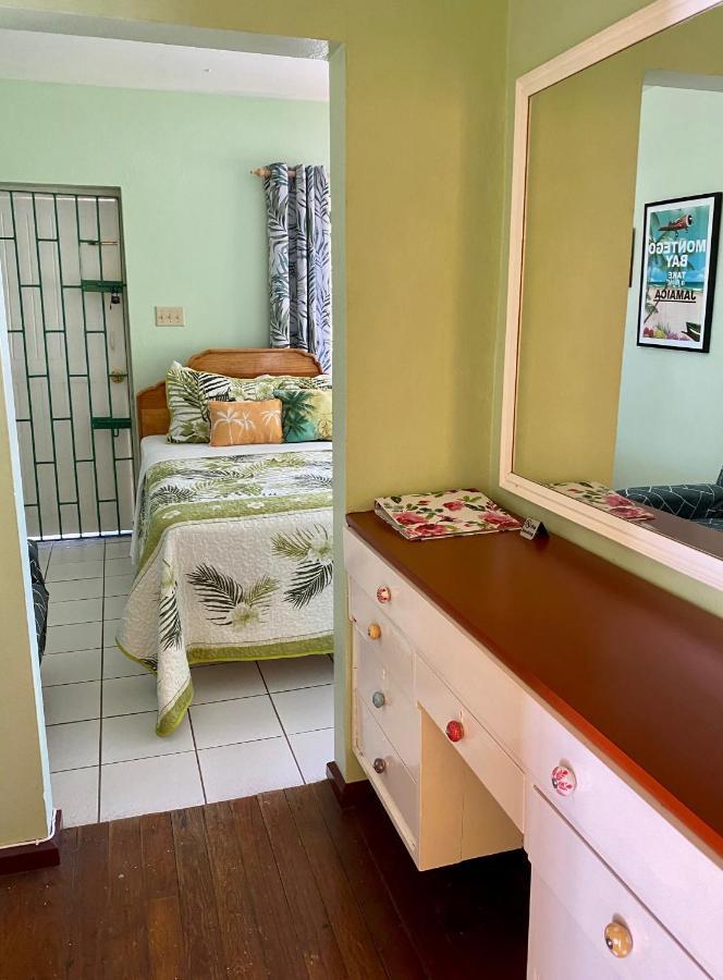 The Blue Orchid Bed and breakfast Montego Bay