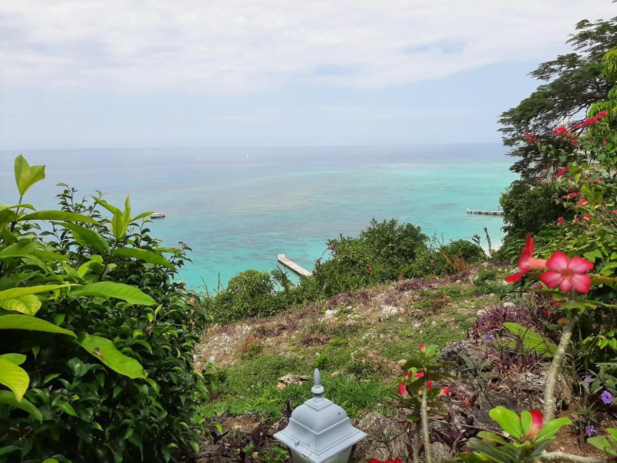 -montego Bay Club Apartahotel