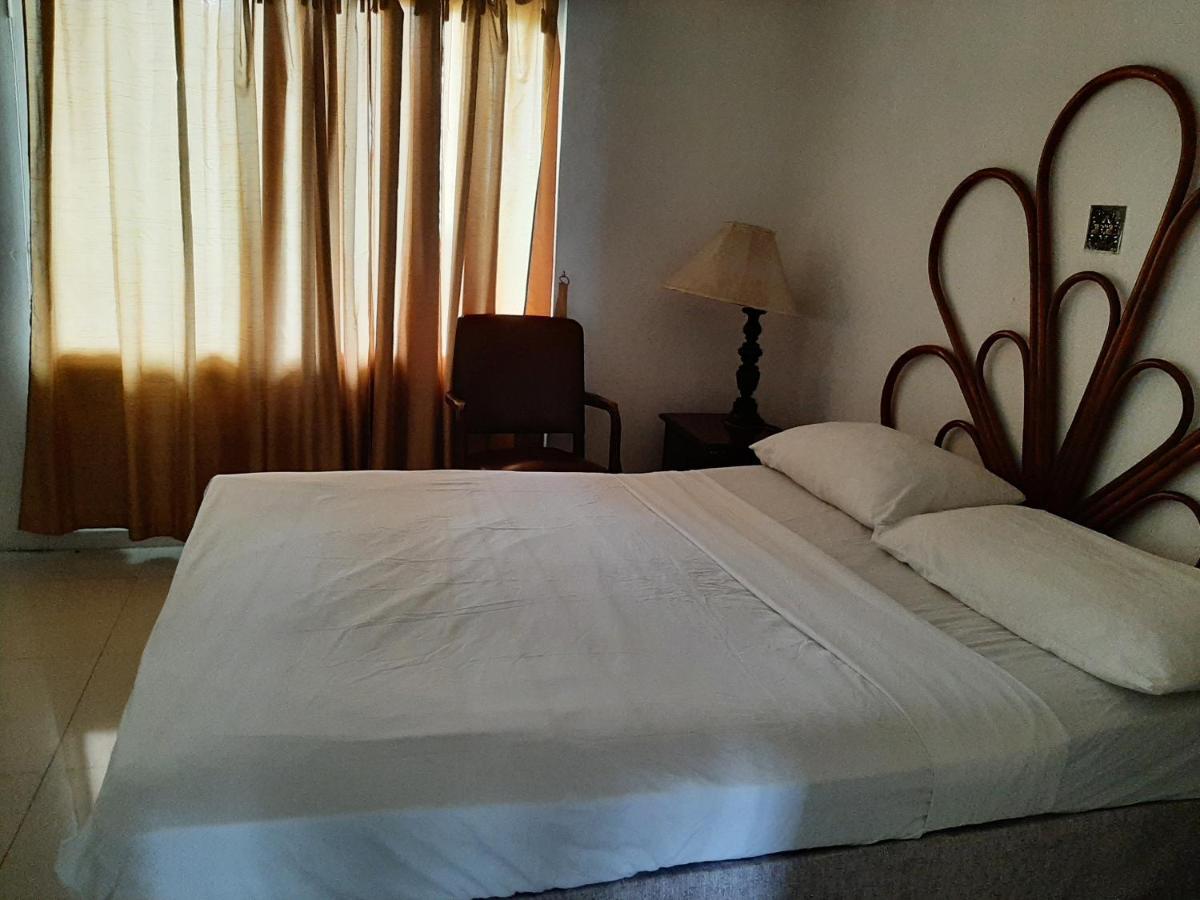 Apartahotel -montego Bay Club 3*