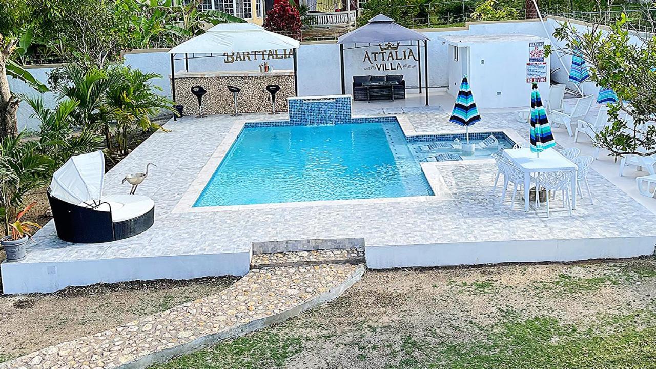 Villa Attalia Runaway Bay