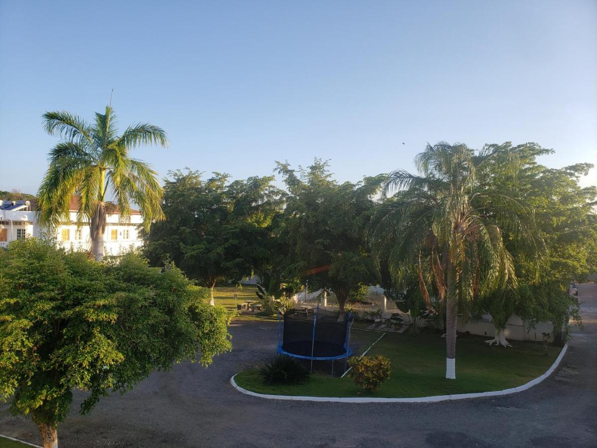 Sea Shell Palms, Bed & Breakfast 3*