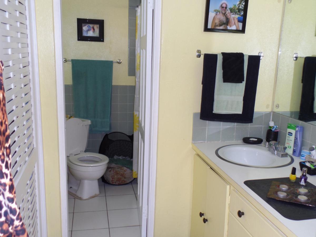 Penthouse Studio @ Club Apartment Montego Bay