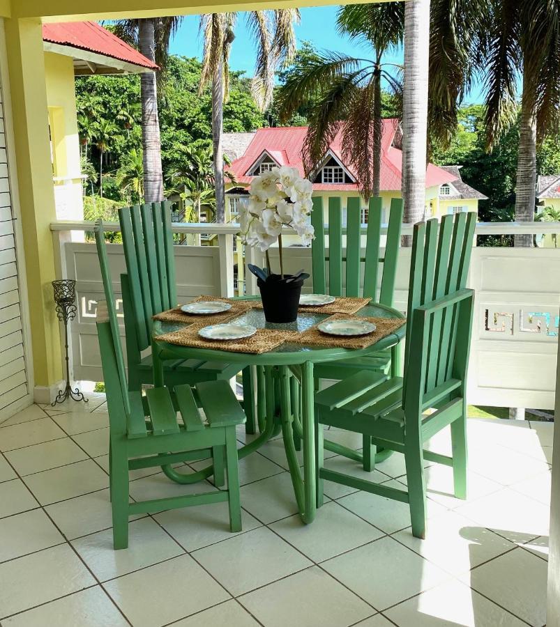 Serenity At Mystic Ridge * Ocho Ríos