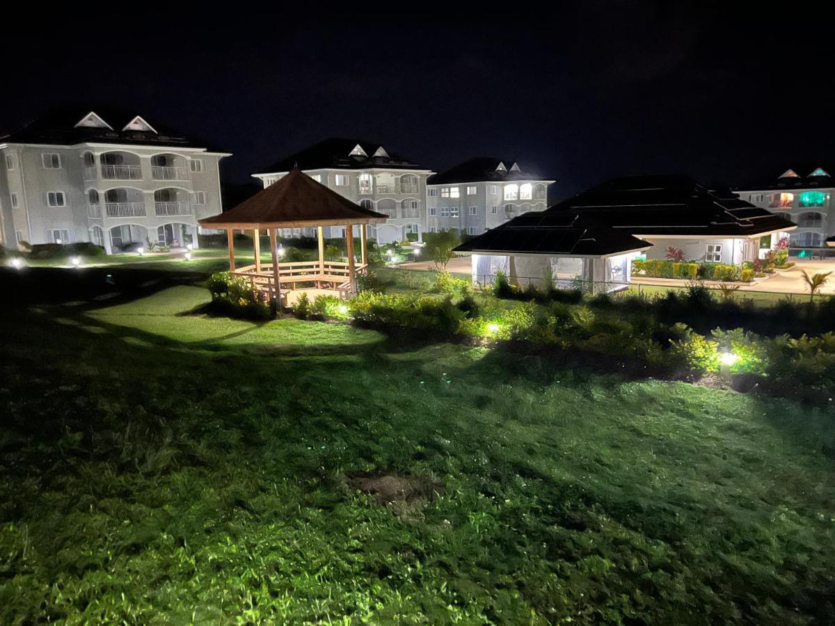 Apartment Ocho Rios Ocean Escape *