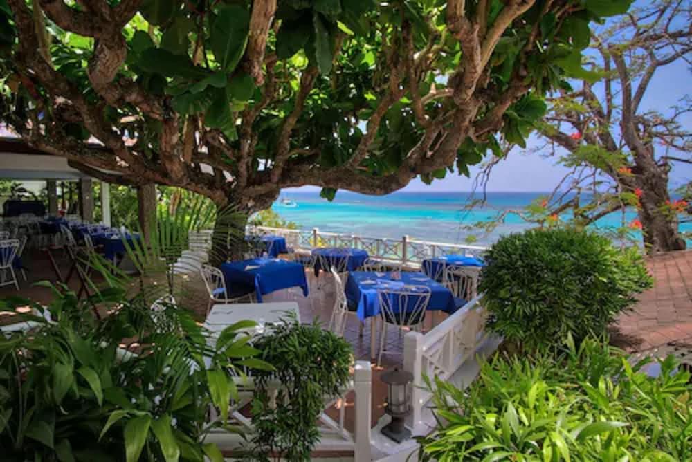 Hibiscus Hotel Ocho Rios