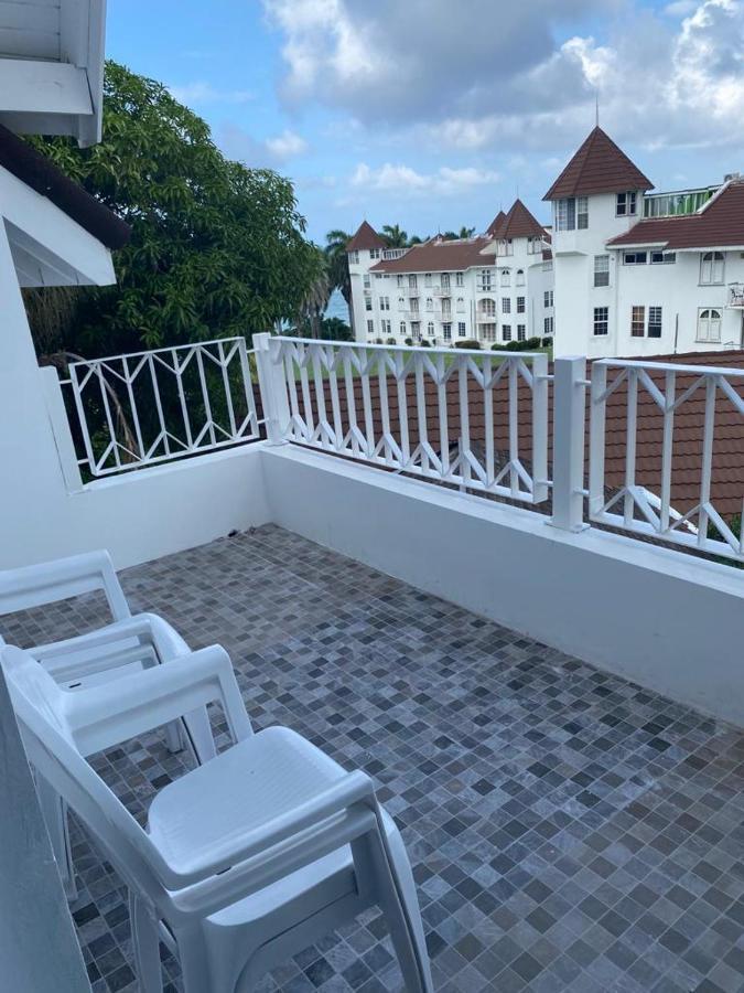 Apartahotel Seacastles By The Beach/pool *