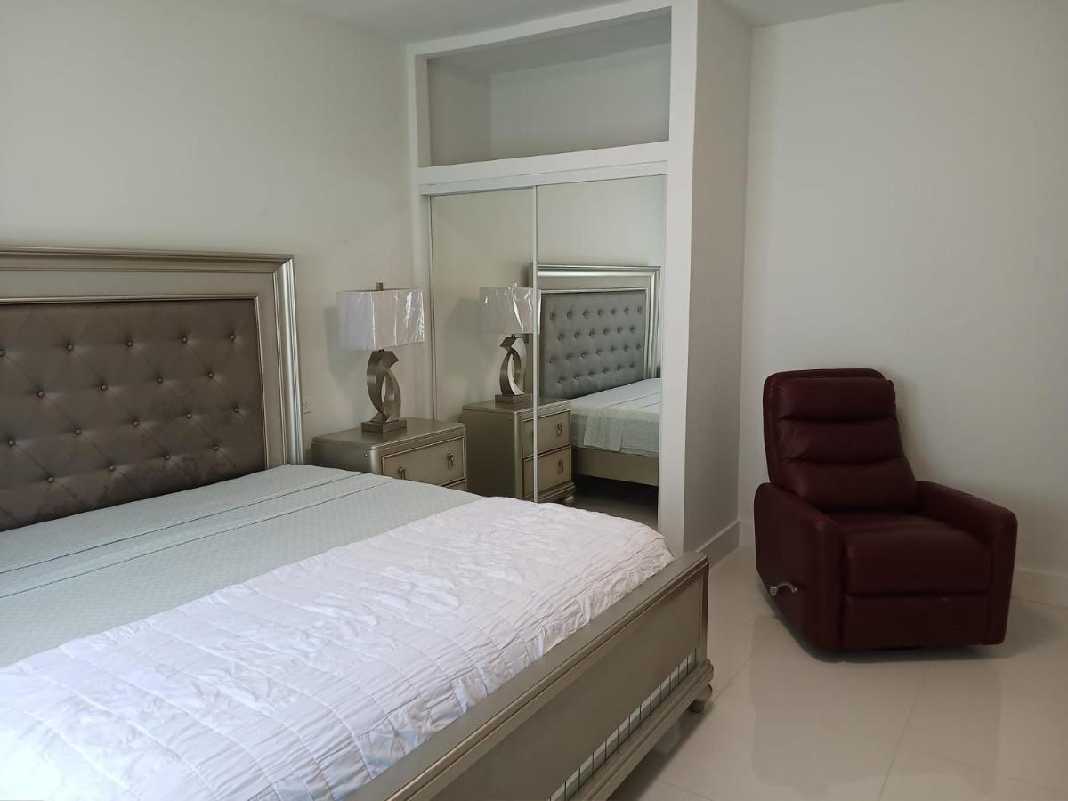 Villa Luxury 2 Bedroom Rooftop Pool View Unit #3