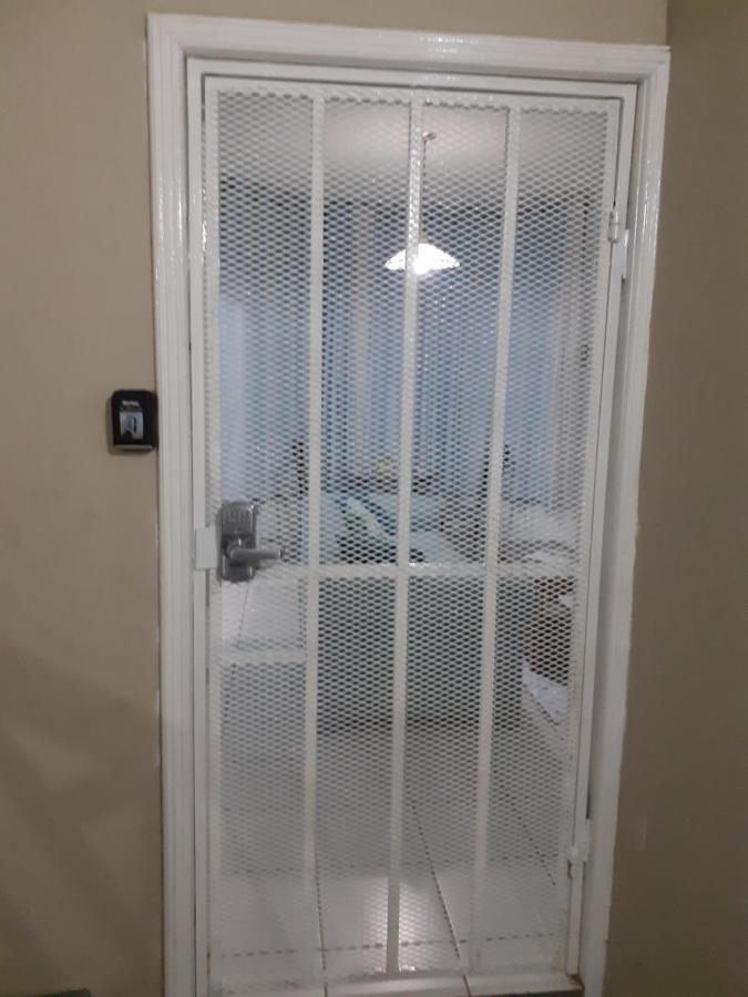 Secluded Studio@sky Castles, Columbus Heights, Apartamento *