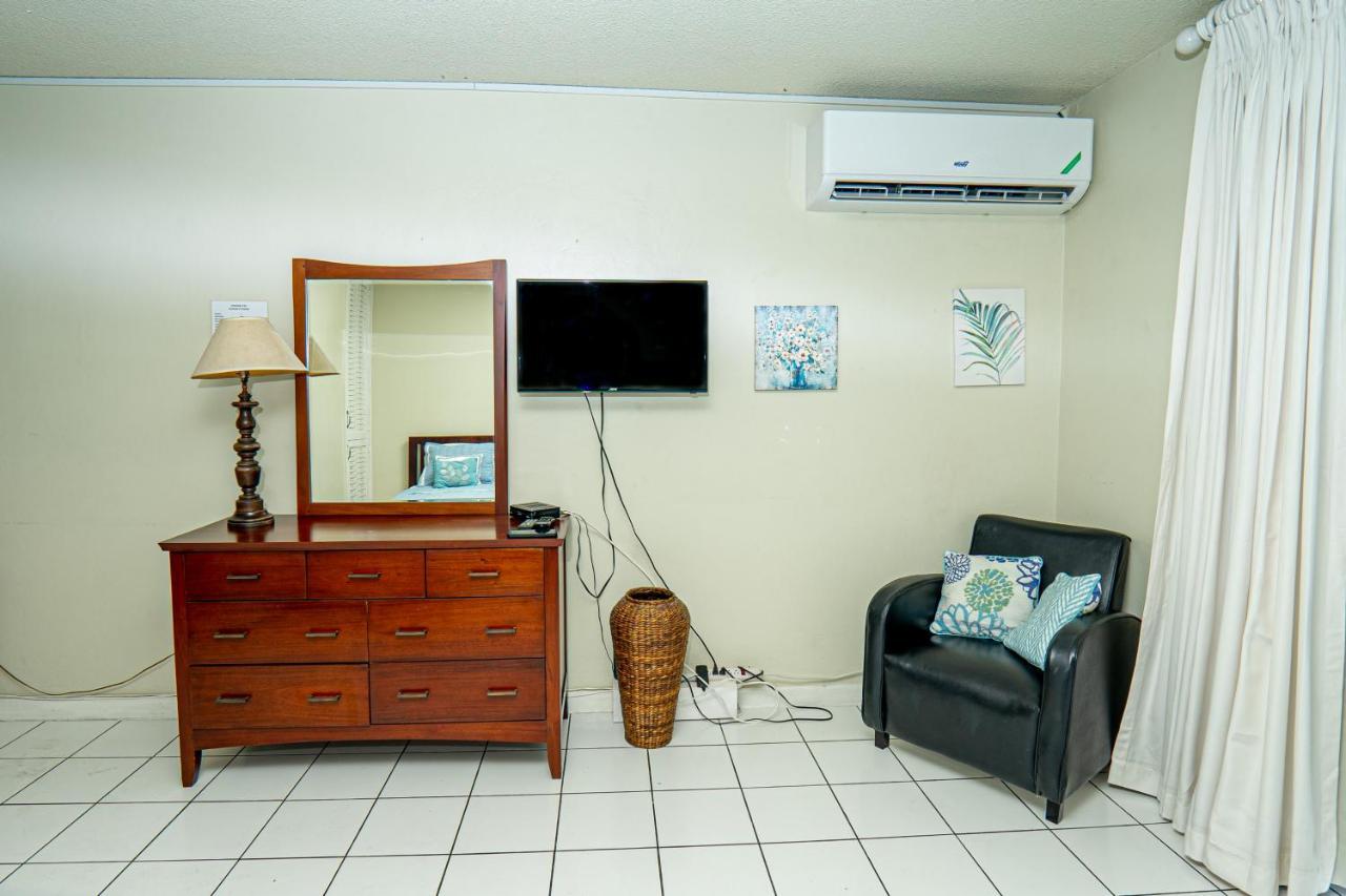Welcome To Stunning Ocean Views At 503 Apartment Montego Bay