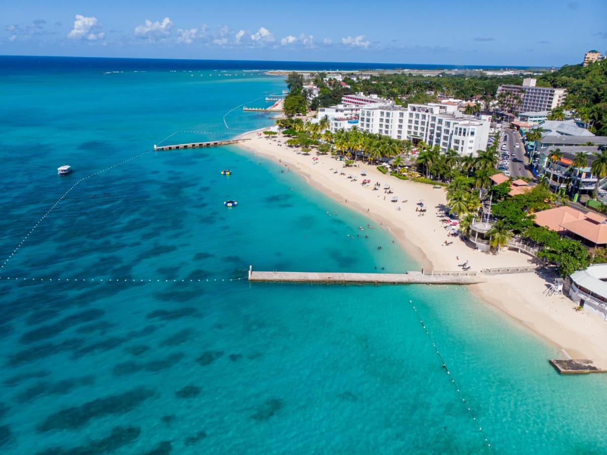 Apartment Welcome To Stunning Ocean Views At 503 Montego Bay