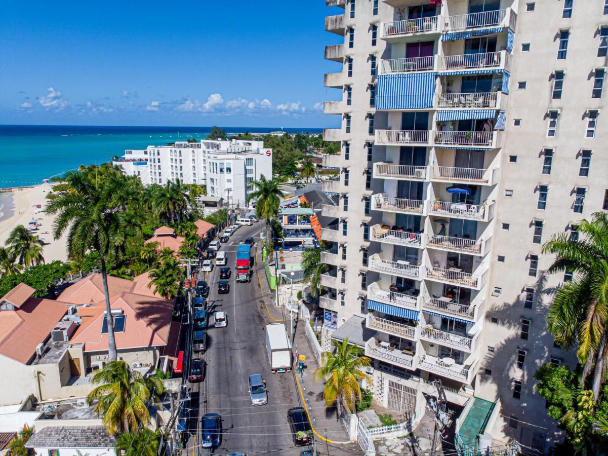 Welcome To Stunning Ocean Views At 503 * Montego Bay